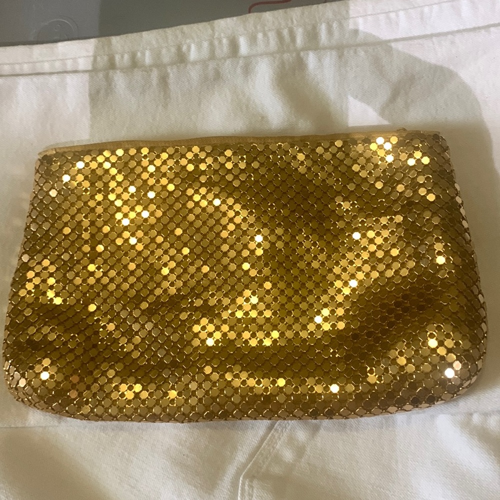 GOLD MESH CLUTCH